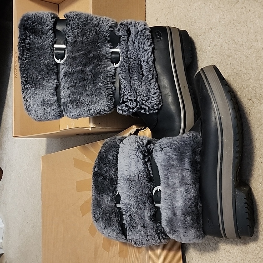 Ugg winter boots size 8 US. Used moderately and in great shape